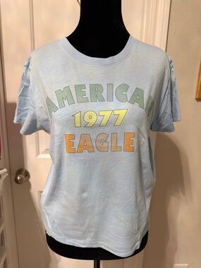American Eagle 1977 Graphic Tee - Light Blue
